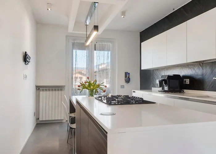 Luna Al Feriehus Biandronno